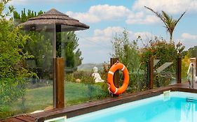 Penedo Escape Sea Suites